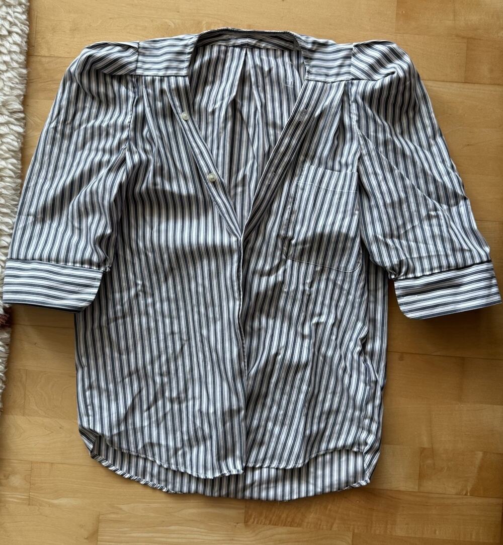 KMJ Taylor Short Sleeve Collarless Button Down Striped Blue White V Neck XS